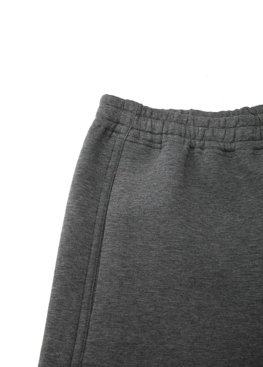 pantaloni casual larghi e curvi